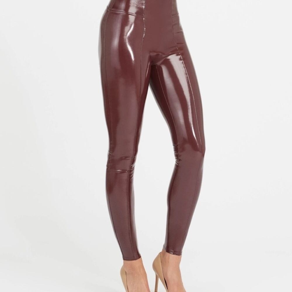 SPANX NWT Faux Patent Leather Hidden Contour Waistband Leggings Sizes S & M - Picture 2 of 15